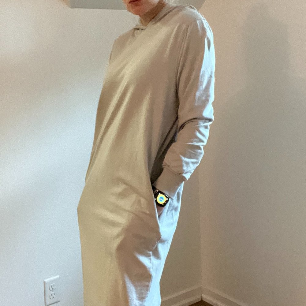 Zara small gray long-sleeved hoodie dress